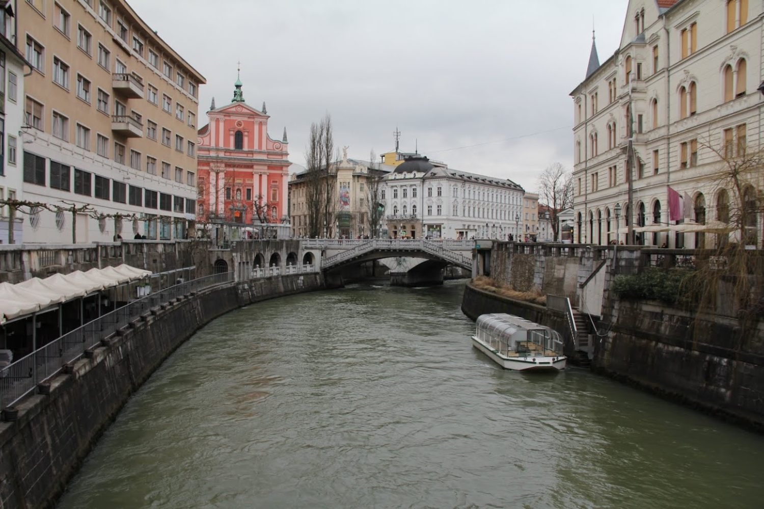 Srečanje in skupščina društva FAM na Mestni občini Ljubljana