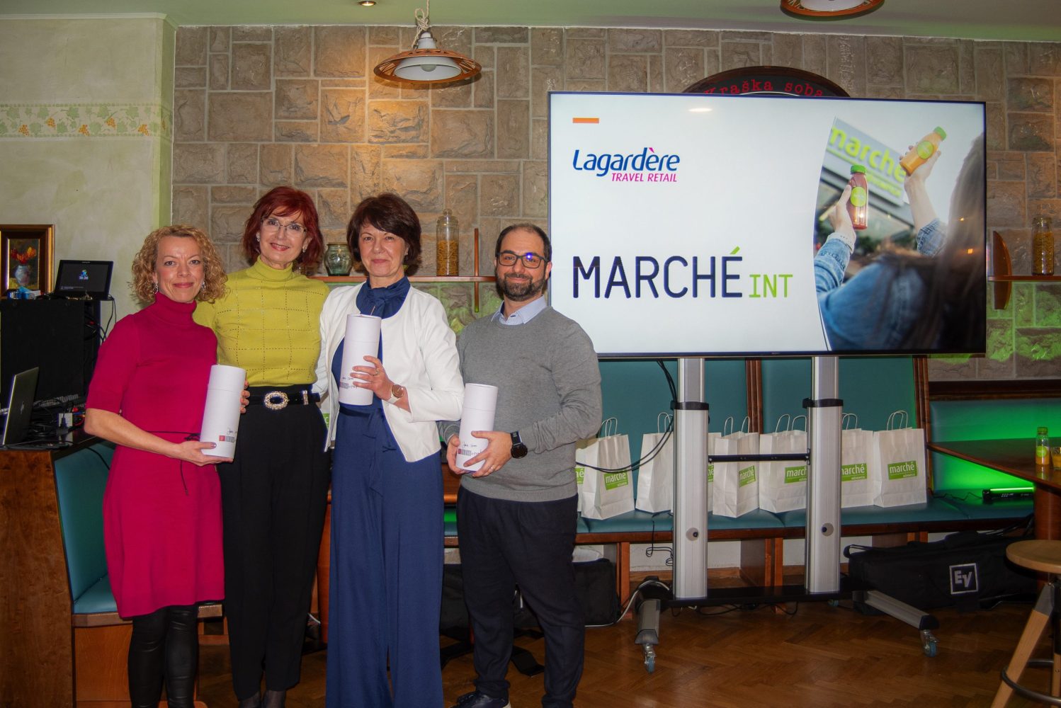 Življenju se je potrebno prepustiti